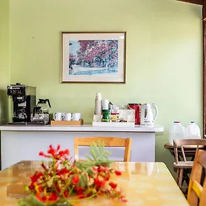 Inn Orange Hill, Nasáu